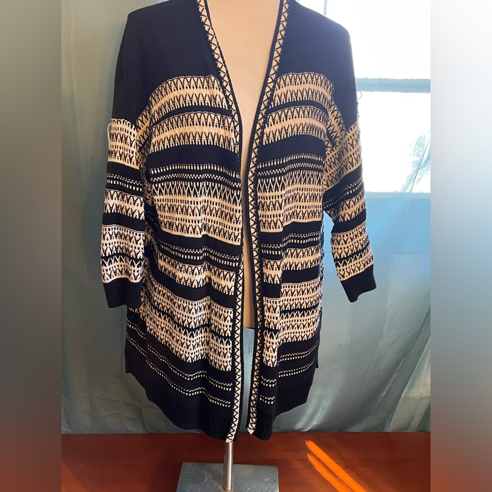 Beautiful Lane Bryant Women’s Open Front Sweater size 18/20